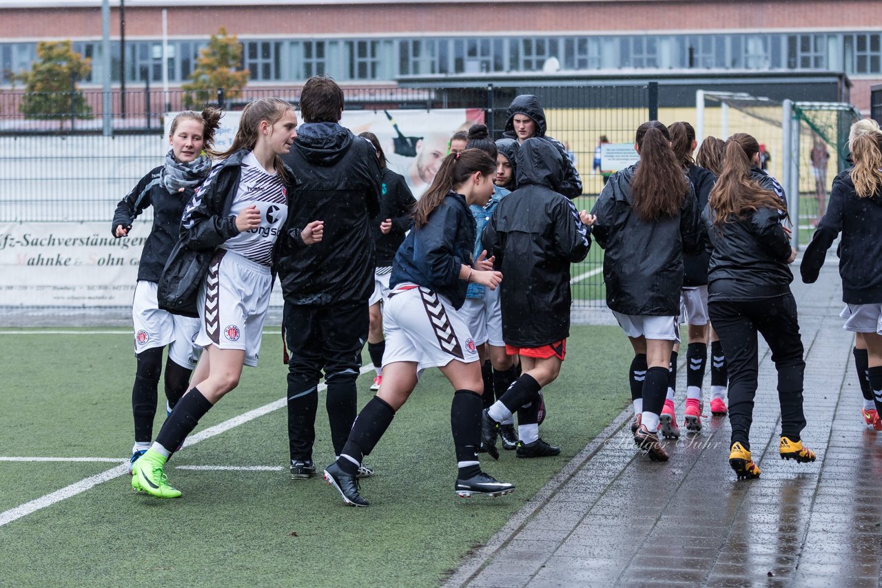 Bild 55 - B-Juniorinnen FC St.Pauli . Braedstrup IF : Ergebnis: 4:1